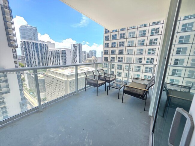 Photo - 300 S Biscayne Blvd Condo Unit T-2311
