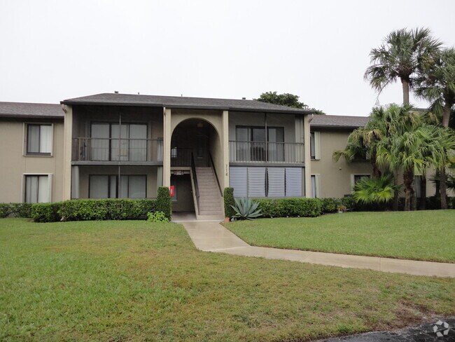 Building Photo - 714 Sunny Pine Way Unit D2 Rental
