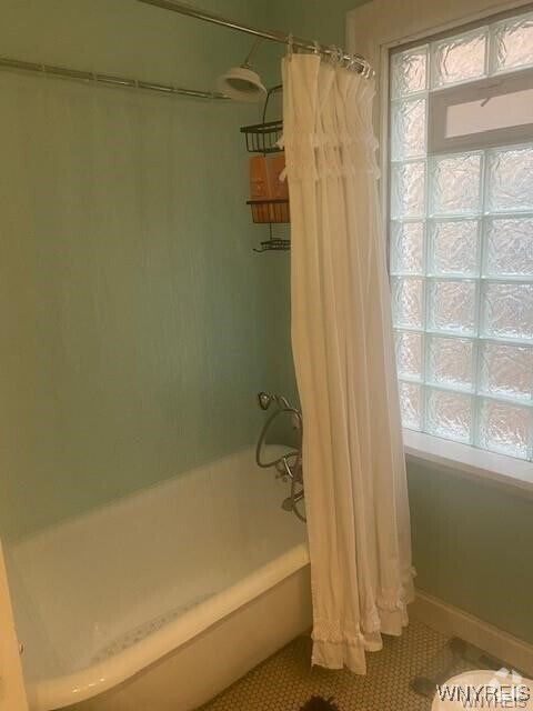 Building Photo - 637 W Delavan Ave Rental