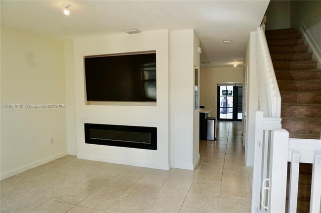 Photo - 10606 W 33rd Ct