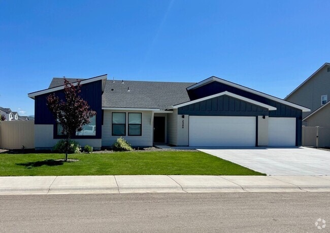 Building Photo - Gorgeous, brand new, 4 bed 2 bath home in ...