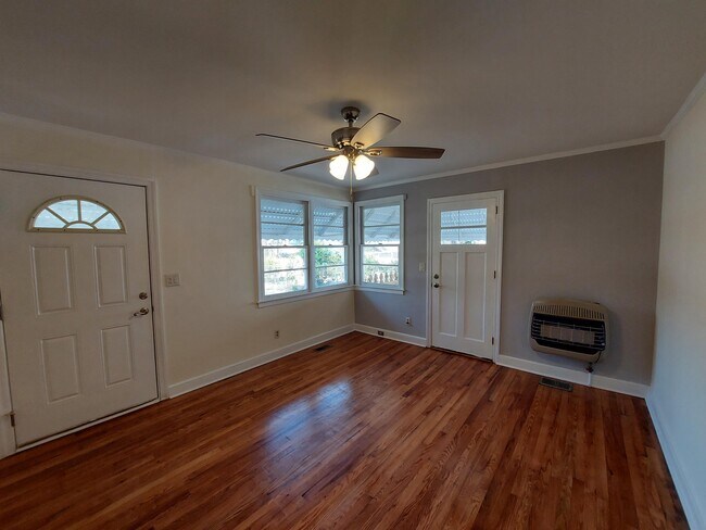 Photo - 1713 Lacy St