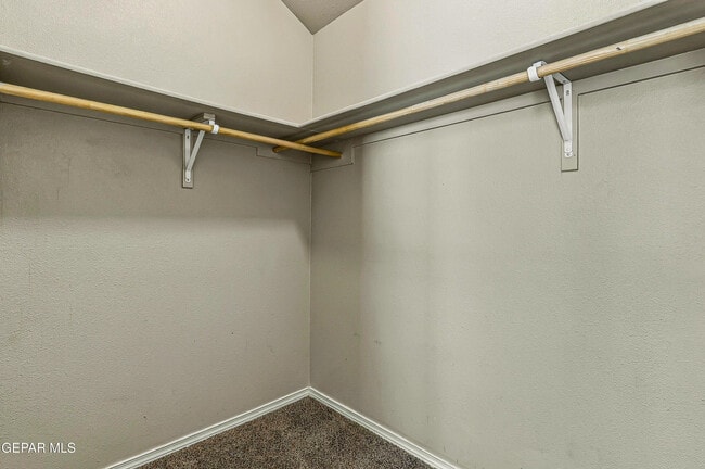 Photo - 13805 Garforth Ave
