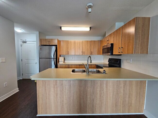 Photo - 45559 Yale Rd Unit 415