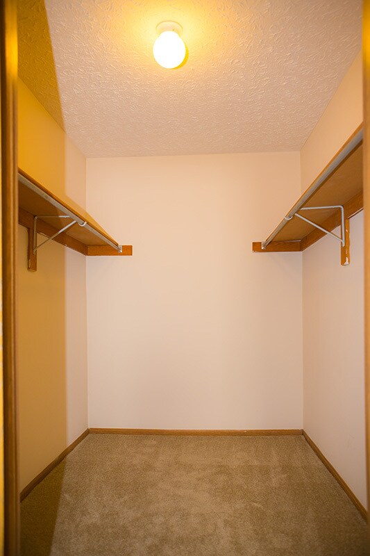 Greensview Apartments Powell, OH