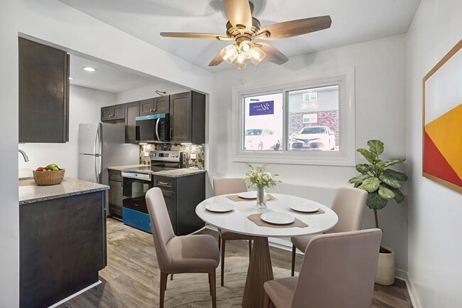 Photo - 535 Pasadena Ave