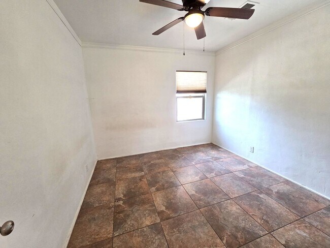 Photo - Beautiful 2 Bedroom 1 Bath Home