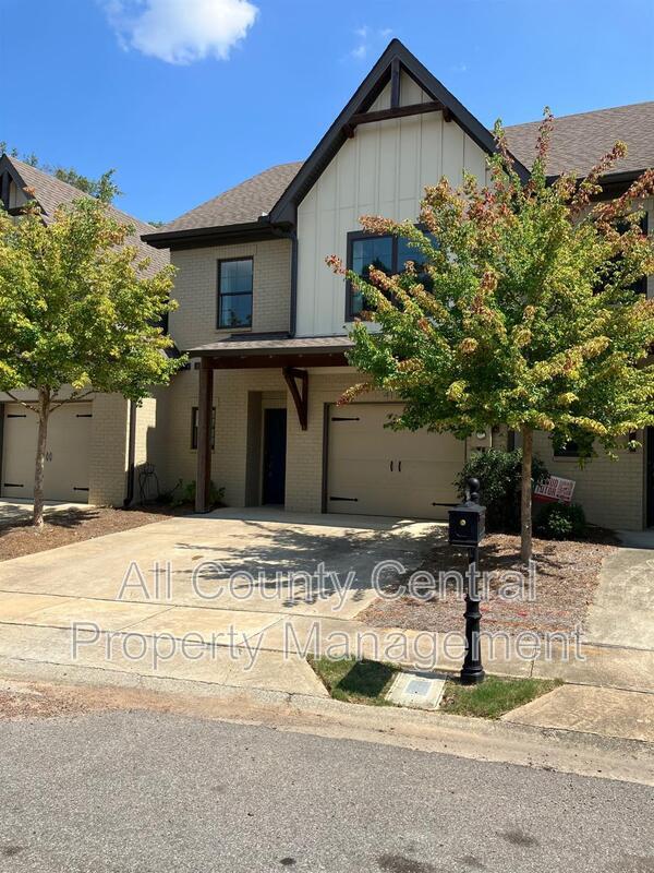 Photo - 415 Sunbelt Dr