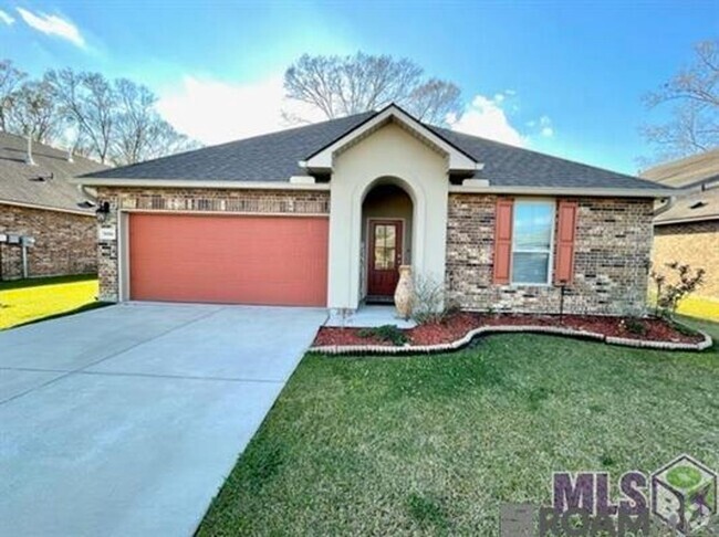 Building Photo - 39356 Legacy Lake Dr Rental