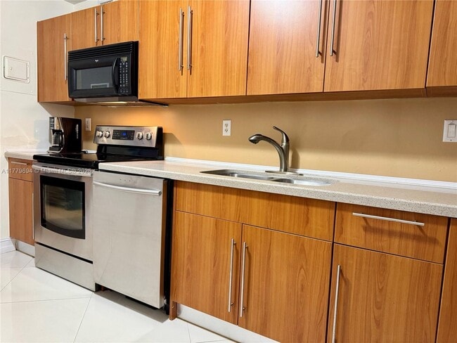 Photo - 3000 S Ocean Dr Unit 1422