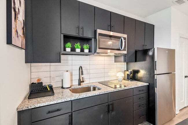 Photo - 701 Richmond Ave. Unidad ID1335749P