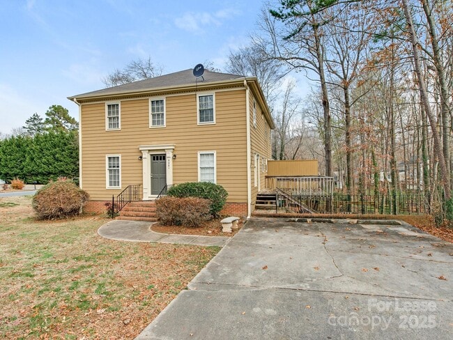 Photo - 6601 Harrison Rd House
