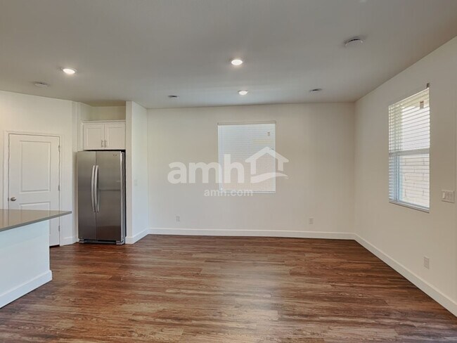 Photo - 10132 W Oleta Ave