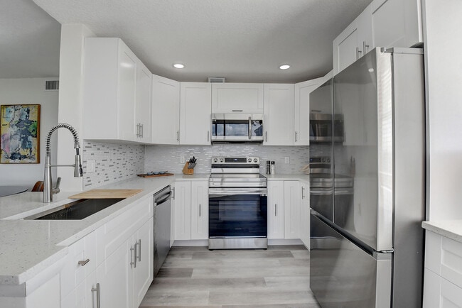 Photo - 600 Egret Cir Unit 7505