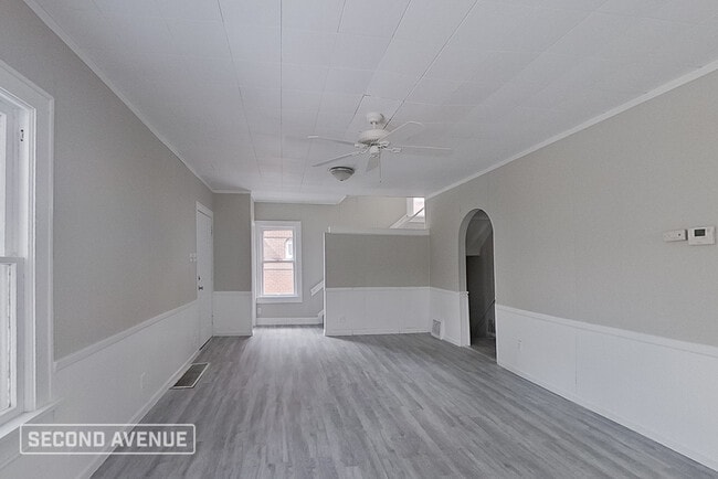 Photo - 2510 10th St NW