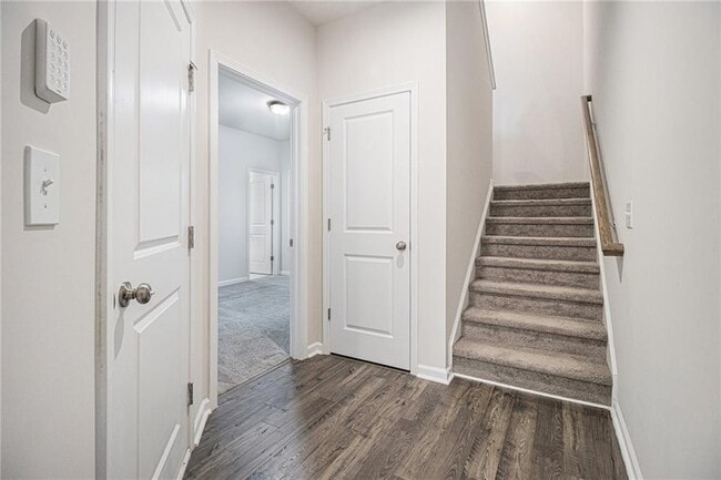 Photo - 3497 Hidden Valley Cir