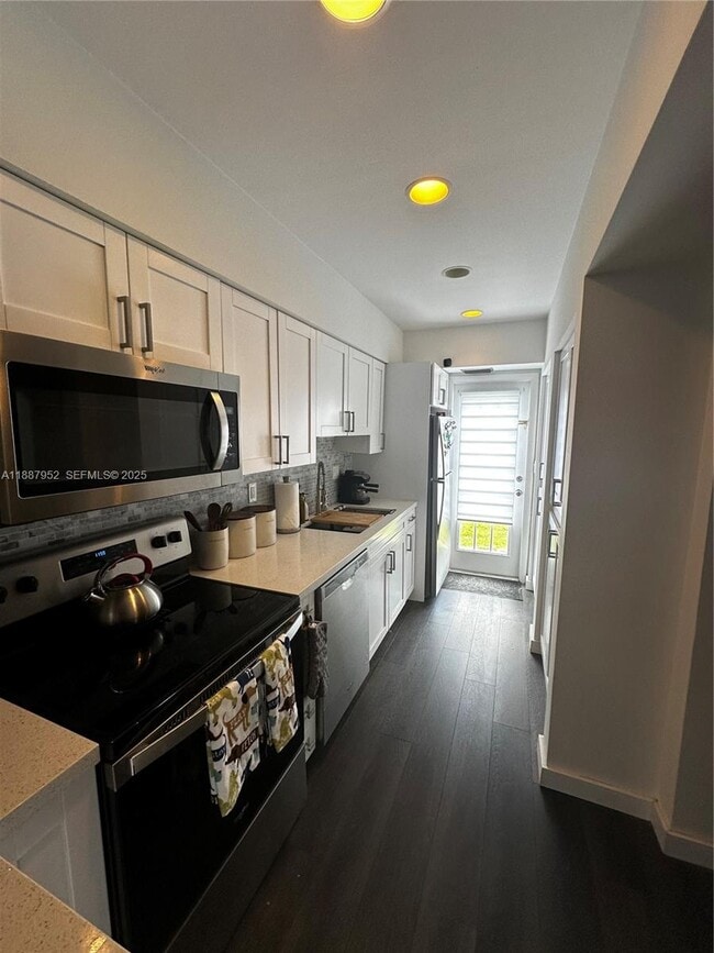 Photo - 3971 Coral Springs Dr