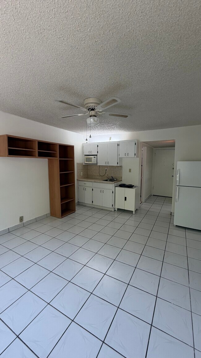 Photo - 6484 Indian Creek Dr Unit 107