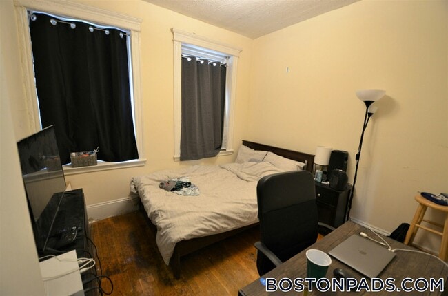 Photo - 105 Peterborough St Unit 9