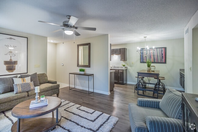 Interior Photo - Champions Hills at Windyke Rental
