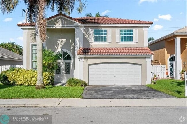 Building Photo - 611 Royal Palm Way Rental
