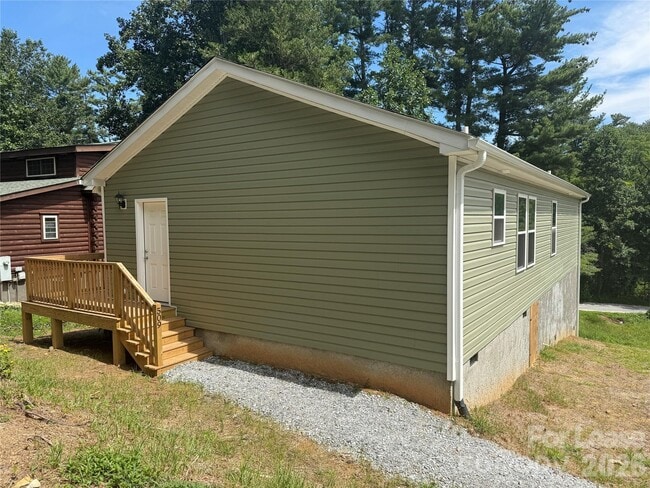 Photo - 509 Bonner St