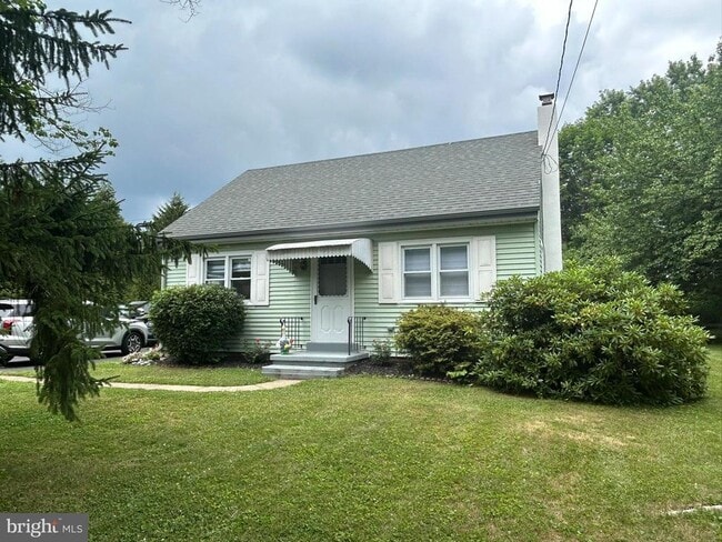 Building Photo - 138 E 7 Stars Rd
