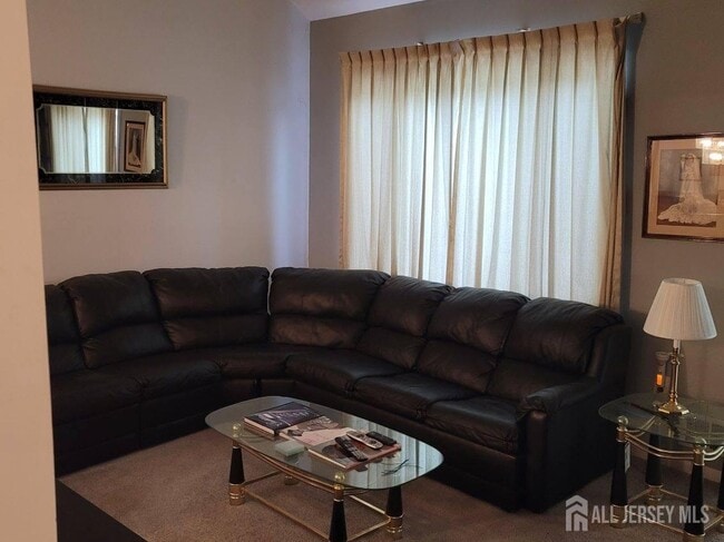 Photo - 213 Nathan Dr