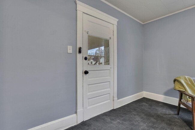 Photo - 86 Wilwood Ave
