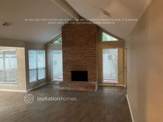 Photo - 2227 Briarwest Blvd Casa