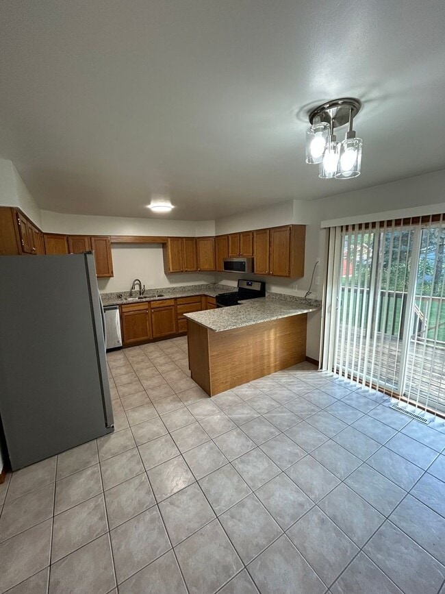 Photo - 2 bedroom, 1.5 bath Townhouse Unidad 1283 Lake Charles Avenue