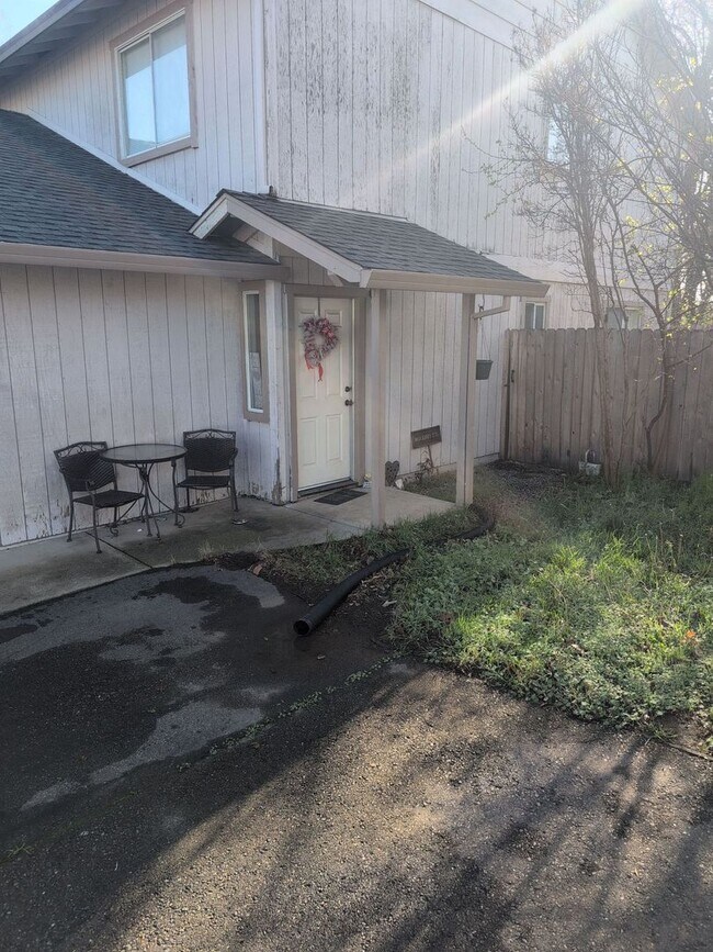 Photo - Great Townhouse in Anderson