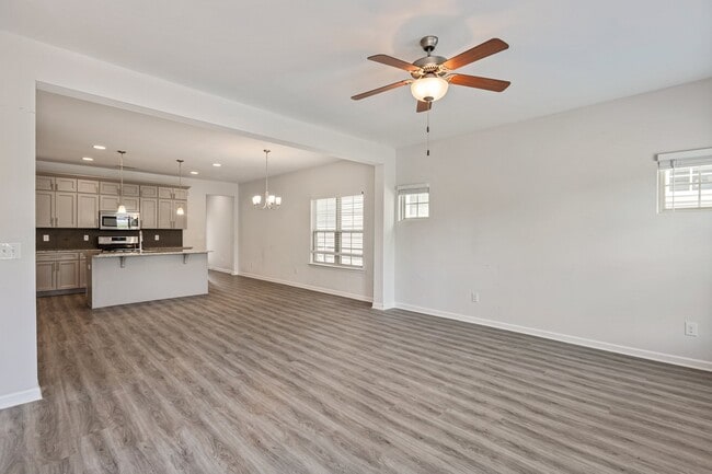 Photo - 1436 White Dutch Ln