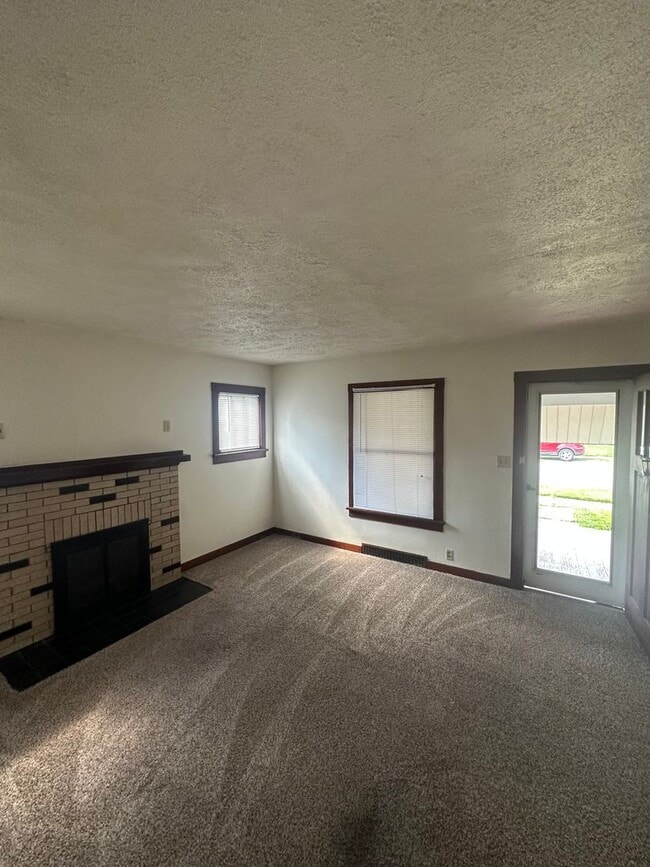 Photo - sun916 Unit A