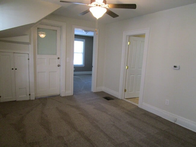 Photo - 353-355 Alexander Street Unit 355-1