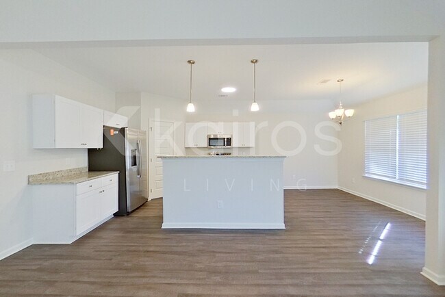 Photo - 253 Magnolia Dr