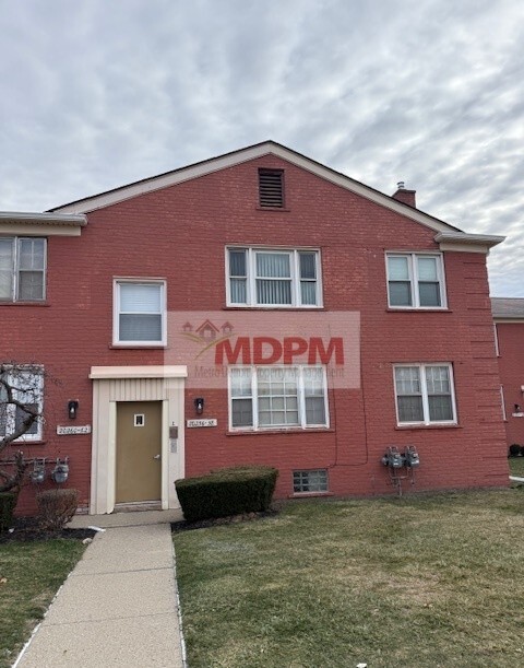 Building Photo - 20258 Schaefer Hwy Unit 23