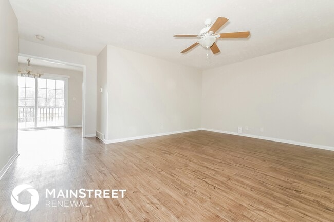 Photo - 206 Maple St