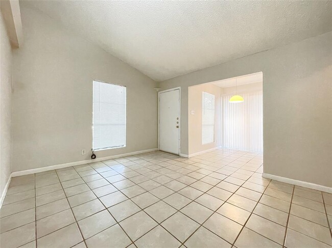 Photo - 2809 Parker Ln