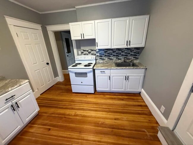 Photo - 34 Springside Ave Unit FL 2