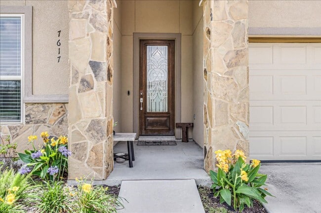 Photo - 7617 Diamond Dr.