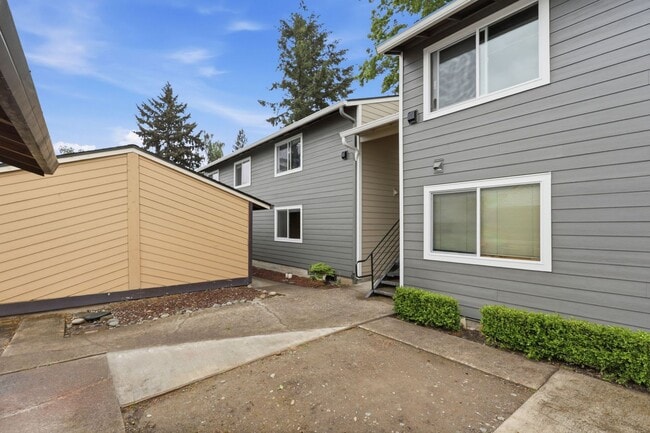 Photo - Charming Updated Condo in Great Location