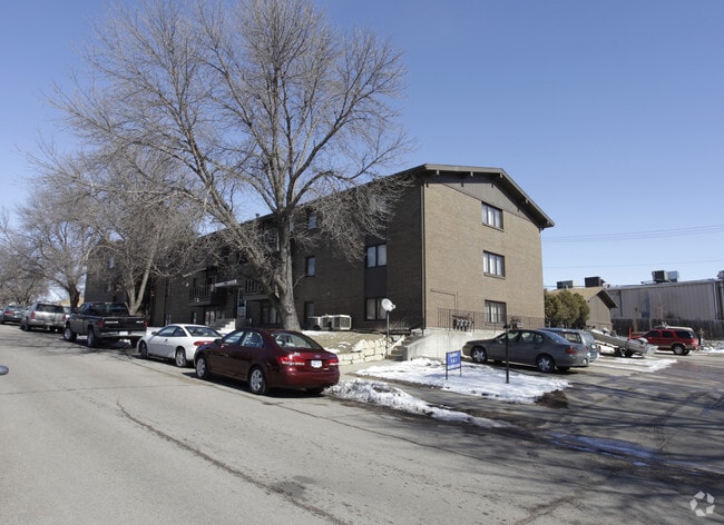 Arapahoe Village