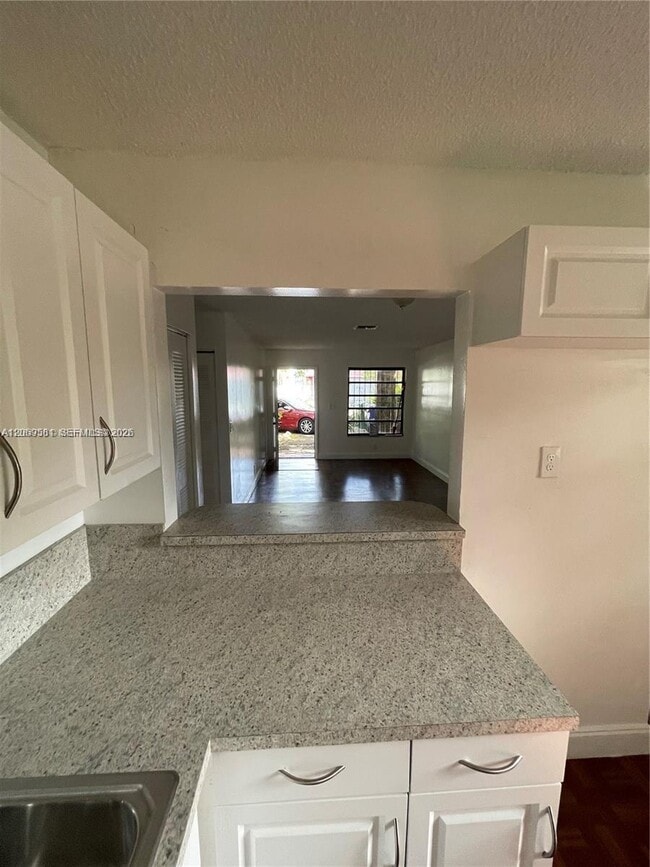 Photo - 3677 Florida Ave Unidad 3677