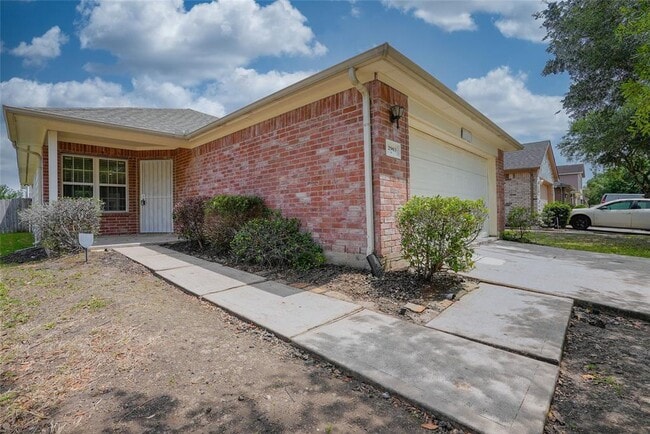Photo - 12903 Belmont Legend Ct House