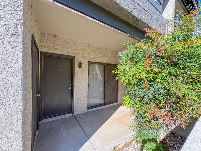 Photo - 80 W Maryland Ave Unidad 114