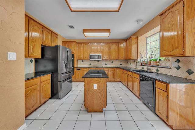 Photo - 1409 Jackson Rd