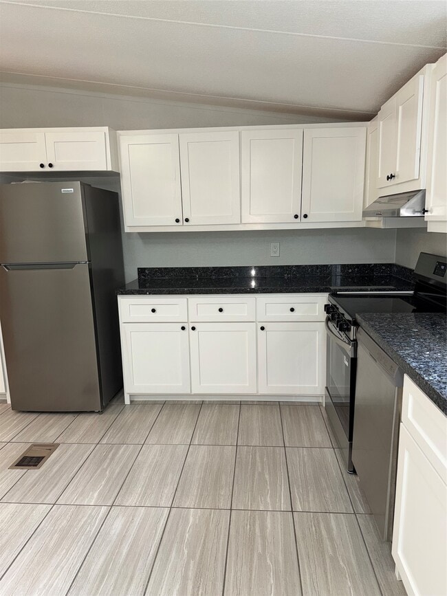 Building Photo - 13066 Aspen Way Ct