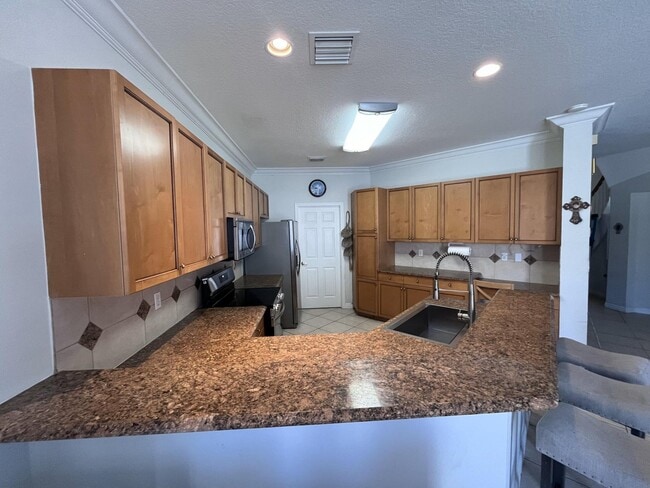 Photo - 2064 Reston Cir