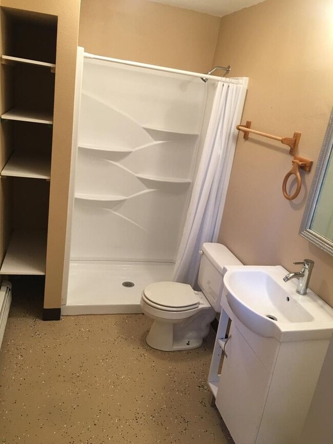 Photo - 607 Quincy St